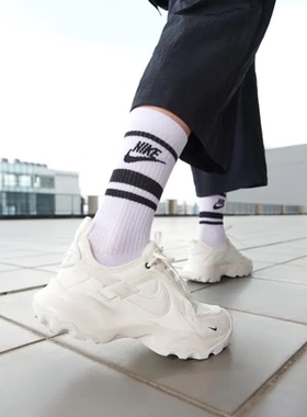 NIKE 耐克 老爹鞋女夏季新款厚底增高白色休闲运动鞋DD9682