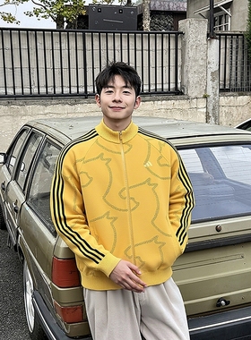 阿迪达斯男装26新年马年运动休闲针织外套黄色三条纹运动服KE4061