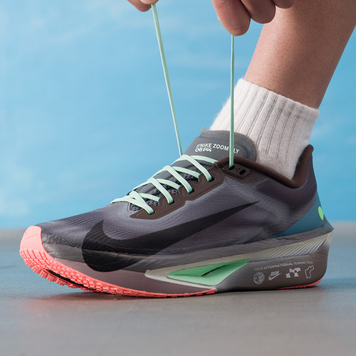 NIKE耐克男鞋休闲鞋2026秋季新款ZOOM FLY 6健身训练运动鞋IW2352