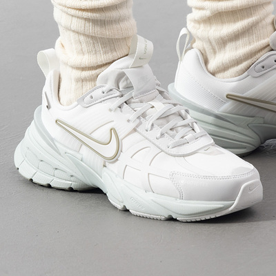 耐克女鞋新款V2K 灰色复古运动休闲低帮轻便缓震老爹鞋FZ2622