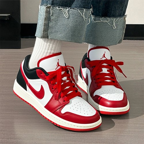 NIKE耐克女鞋红色滑板鞋AIR JORDAN 1新年款运动篮球鞋DC0774-160