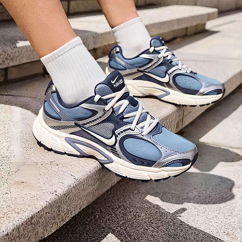 NIKE耐克男子V5 RNR SE时尚复古户外运动鞋新款休闲鞋IH3649-006