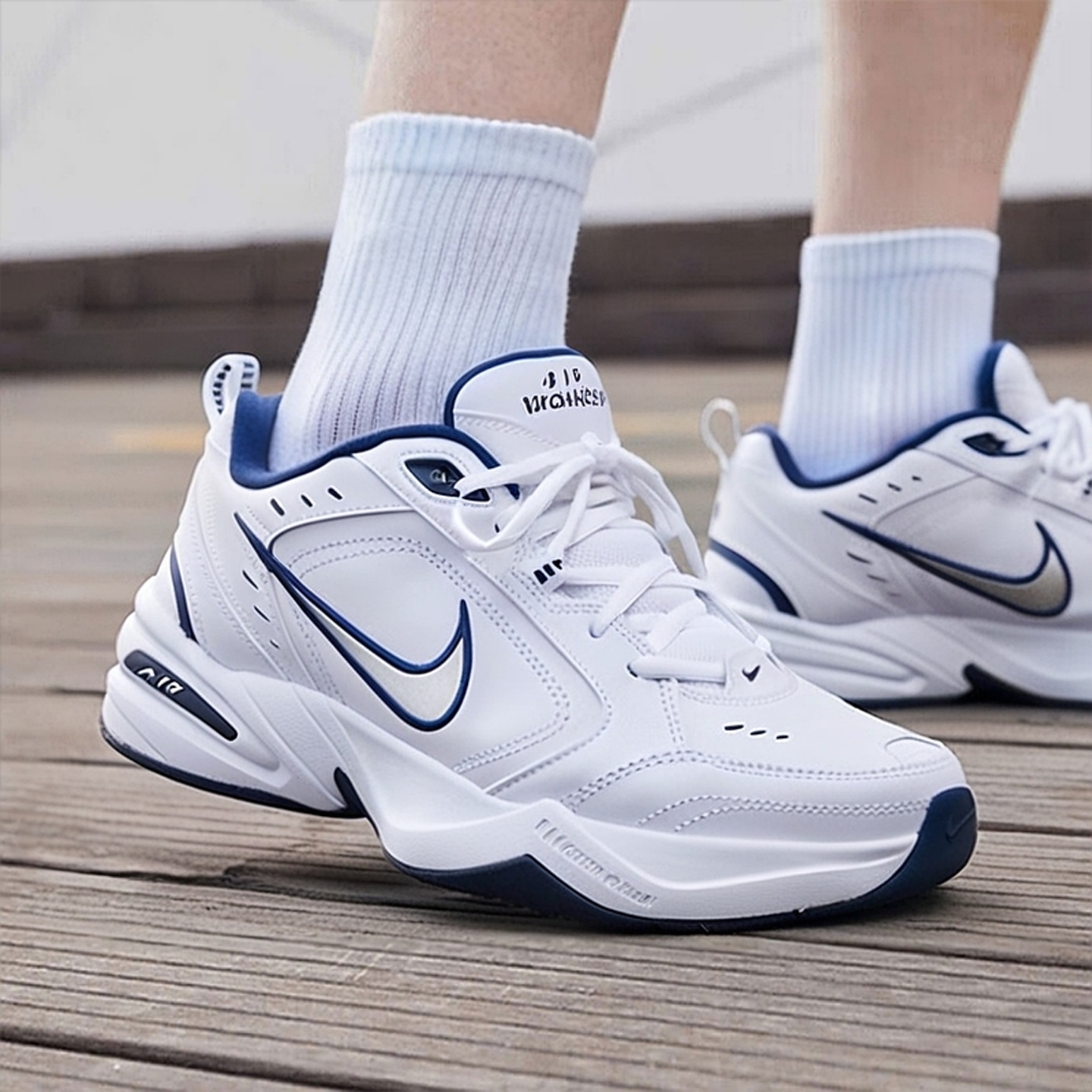 Nike耐克AIR MONARCH耐磨老爹鞋男鞋2025冬季新款正品运动跑步鞋