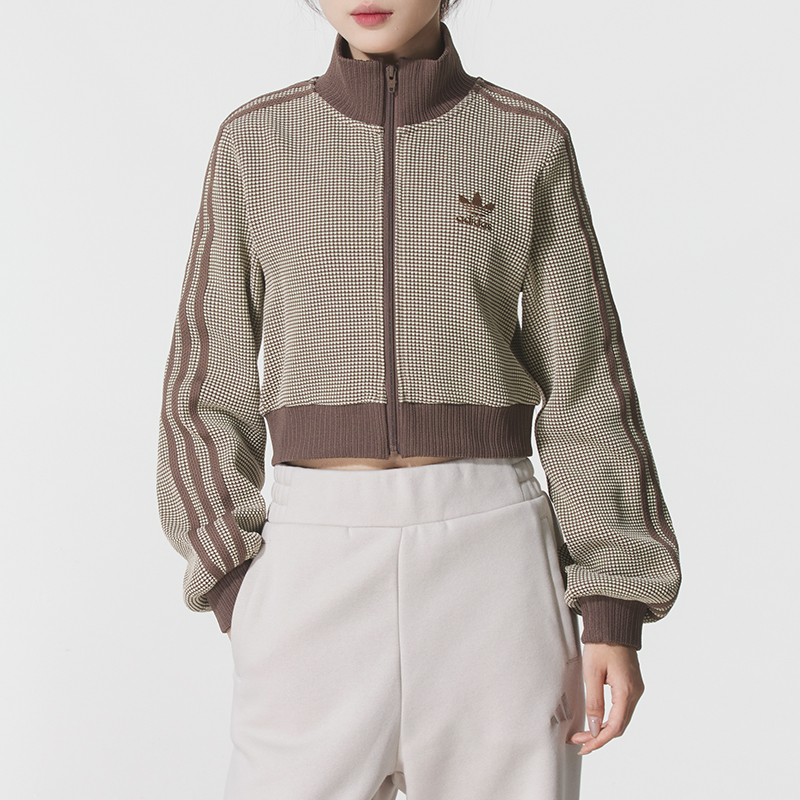 阿迪达斯adidas三叶草女装修身短款外套25新款运动健身夹克KC2645