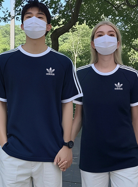 Adidas阿迪达斯男装蓝色短袖T恤25夏新款三叶草条纹运动服IA4850