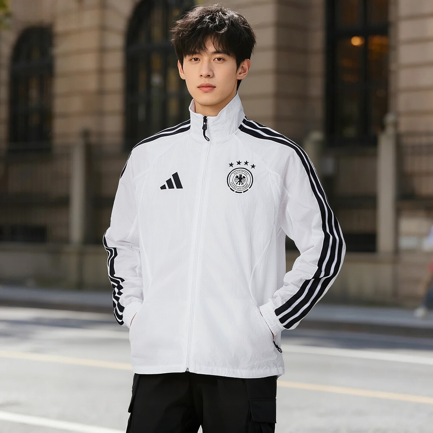 adidas阿迪达斯男装德国队足球外套2026夏新款运动休闲夹克JZ9339