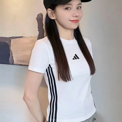 adidas阿迪达斯女子修身圆领上衣运动半袖休闲收腰短袖T恤JE1239