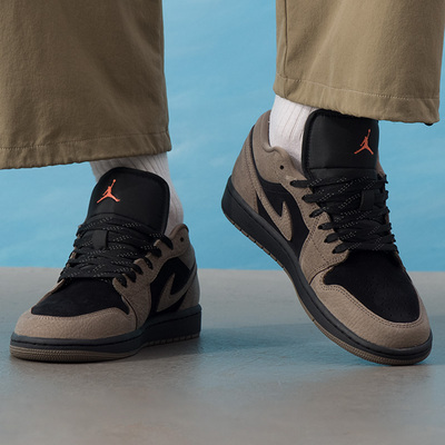NIKE耐克男鞋低帮板鞋AIR JORDAN 1 LOW SE运动鞋复古场下篮球鞋