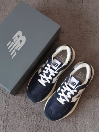 NEW BALANCE官方情侣鞋25秋新款运动鞋跑鞋透气休闲鞋 M5740VLB-D