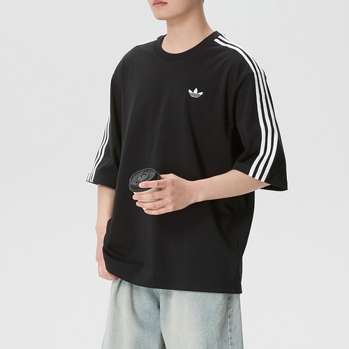 阿迪达斯adidas三叶草26夏新款男透气运动休闲短袖黑色T恤KG6331