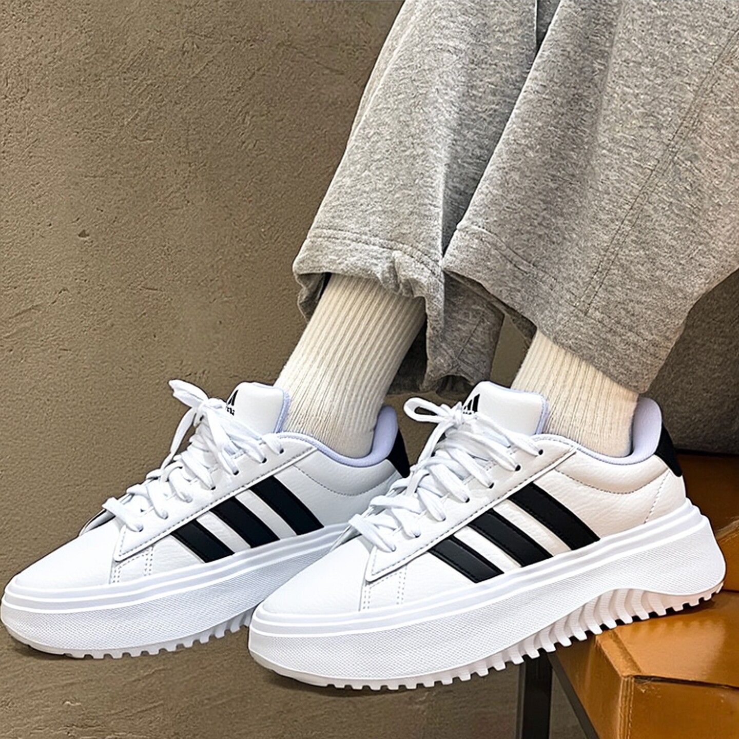 厚底设计 修饰腿型