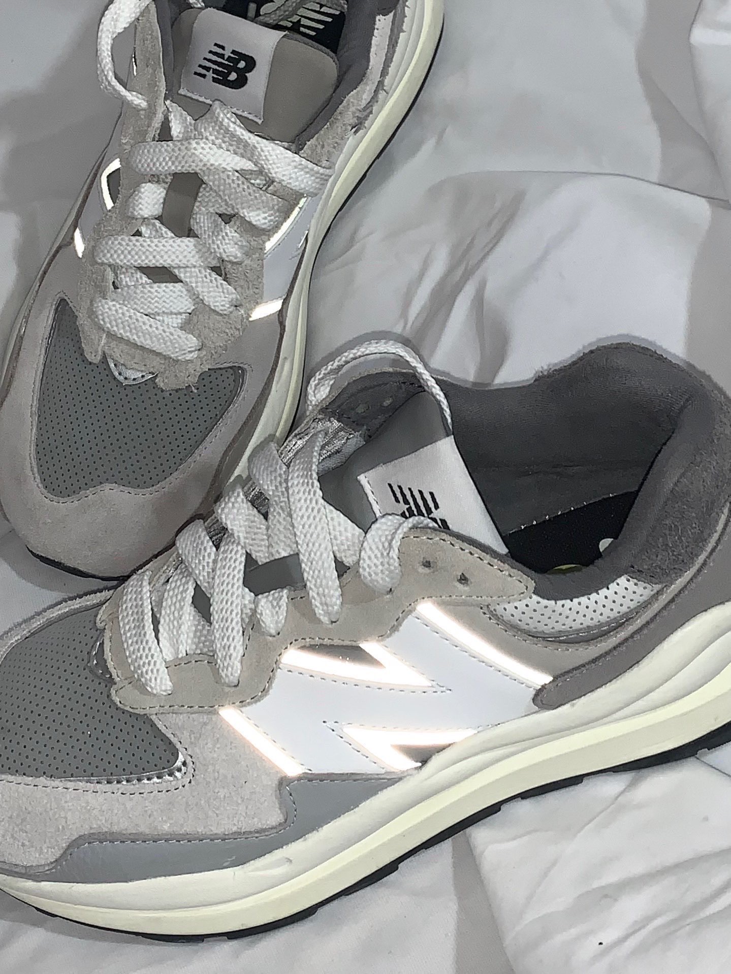 元祖灰男鞋NEWBALANCE