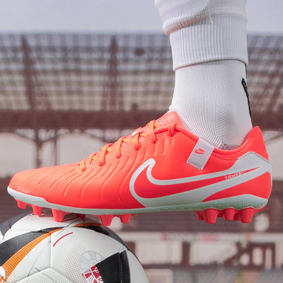 耐克新款Tiempo Legend 10 Academy男人造草地AG足球鞋DV4340