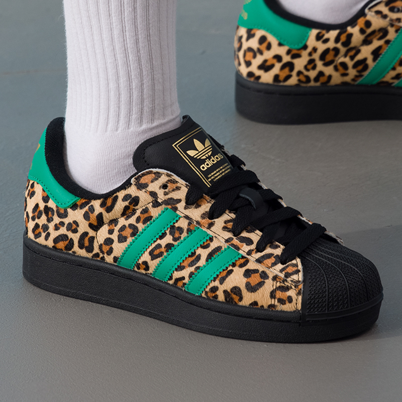 阿迪达斯三叶草女鞋25新款冬季运动鞋豹纹贝壳头板鞋休闲鞋JP8165