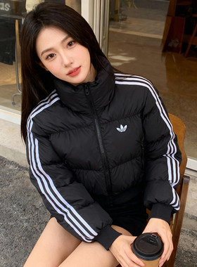 阿迪达斯三叶草女装黑色短款棉服2026新款夏季保暖宽松面包服棉衣