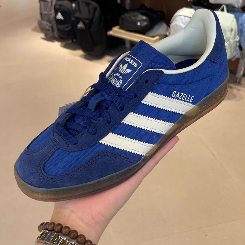 Adidas阿迪达斯三叶草女鞋25年新款轻便舒适运动鞋低帮板鞋JS1410
