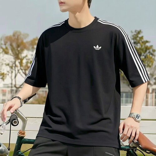 adidas阿迪达斯三叶草男子三条纹运动服休闲跑步短袖T恤KG6331