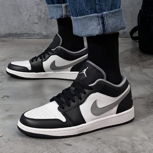 耐克（NIKE）男鞋 春秋款新品aj1篮球鞋轻便运动鞋时尚耐磨板鞋男