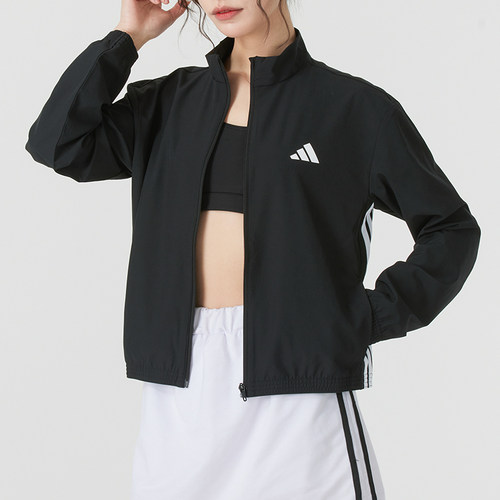 阿迪达斯女子运动休闲服