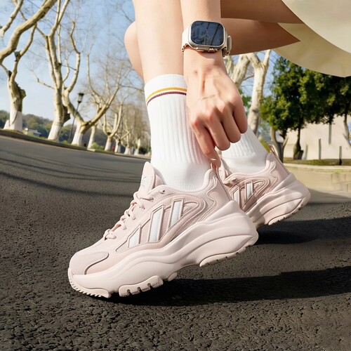 adidas三叶草女鞋OZGAIA运动鞋休闲鞋厚底老爹鞋KJ7309