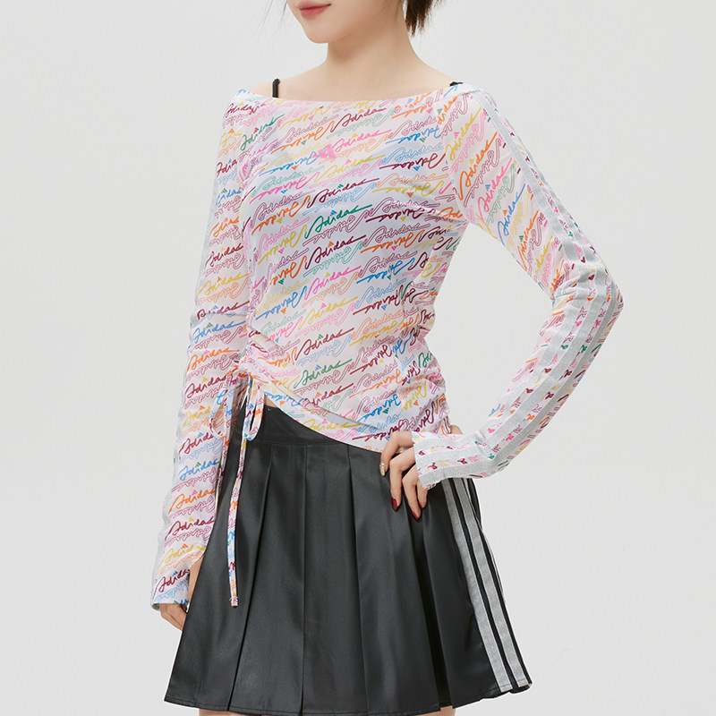 adidas阿迪达斯女装彩色长袖T恤26春新款运动服休闲打底衫KR7600