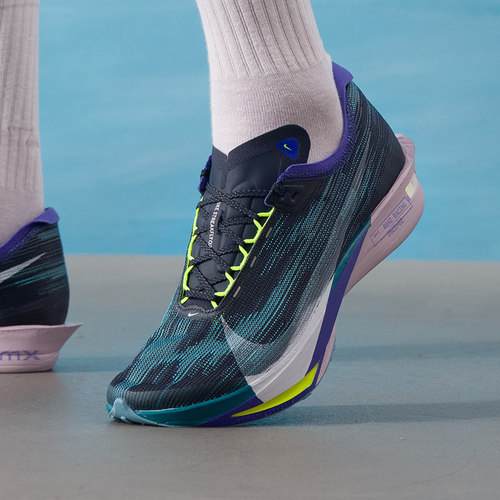 耐克（NIKE）男鞋官方正品streakfly2运动鞋2025秋季新款zoomx缓