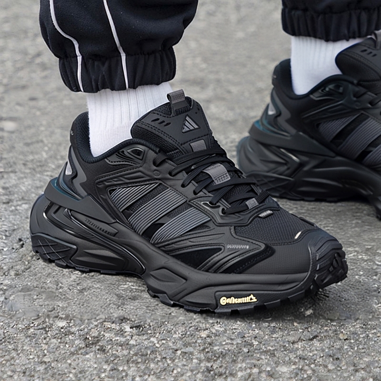 阿迪达斯官方正品男鞋女鞋运动休闲鞋2025秋冬季新款老爹鞋KK1001