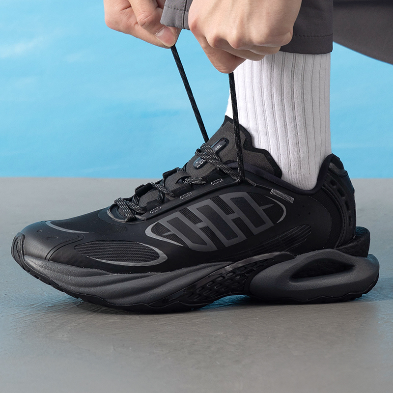 阿迪达斯男鞋女鞋跑步鞋25夏新款CLIMACOOL清风透气运动鞋JQ4944