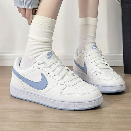耐克女厚底COURT板鞋DV5456-103