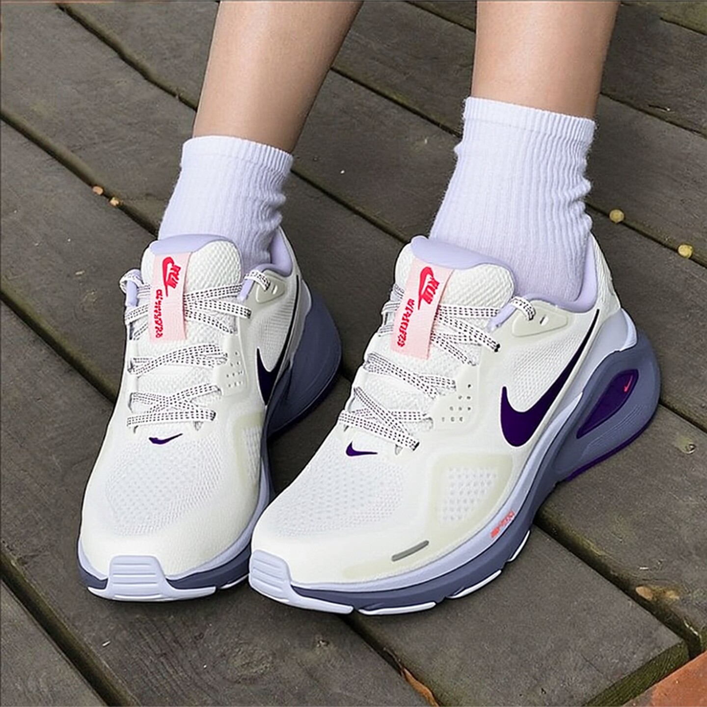 Nike耐克女鞋2025冬季STRUCTURE 26训练鞋休闲减震跑步鞋HJ1101