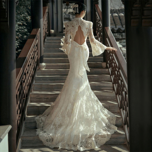 旅拍轻婚纱中式 复古园林风蕾丝小拖尾新娘出门纱重工白色鱼尾礼服