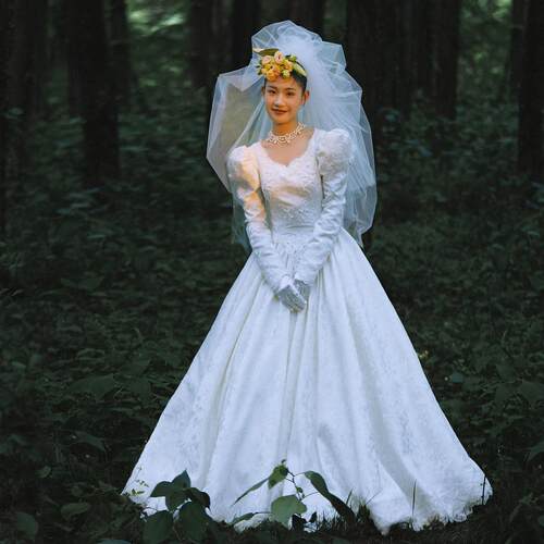 法式旅拍轻婚纱秋冬新款新娘主纱