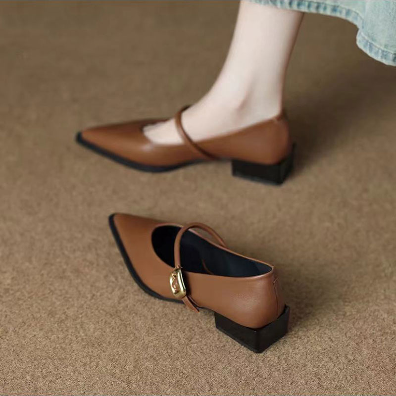 轻松穿出高级感的气质小皮鞋