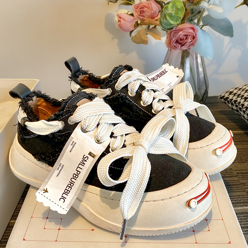 某物工厂直发可过检的开口笑板鞋