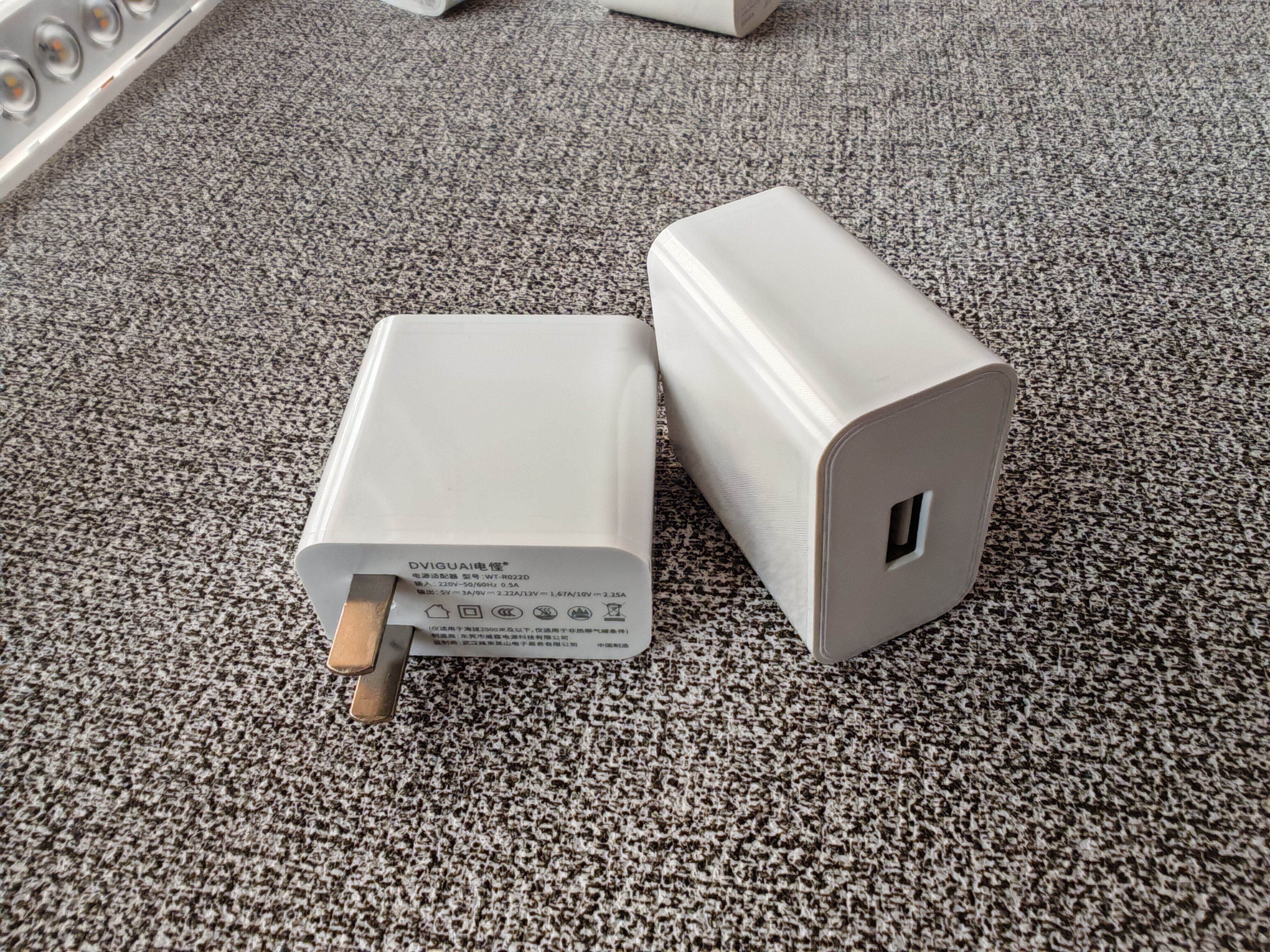 正规CCC认证裸头批发 适用于苹果PD头足20w 10w 5v3A安卓全兼容氮化镓新国标插脚纯铜插脚快充充电器批发