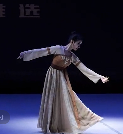 艺考 醉花萌演出服古典舞头饰飞天舞定做舞蹈服女士舞蹈2025