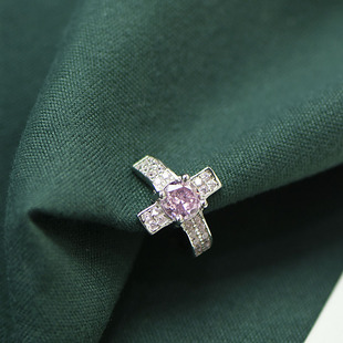 银の曼十字架耳骨夹无耳洞粉色男女镶钻耳饰时尚925纯银百搭耳夹