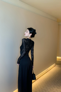 MUZI美艳十足 植绒网纱打底黑色宝蓝色双色隐约透视性感内搭套头