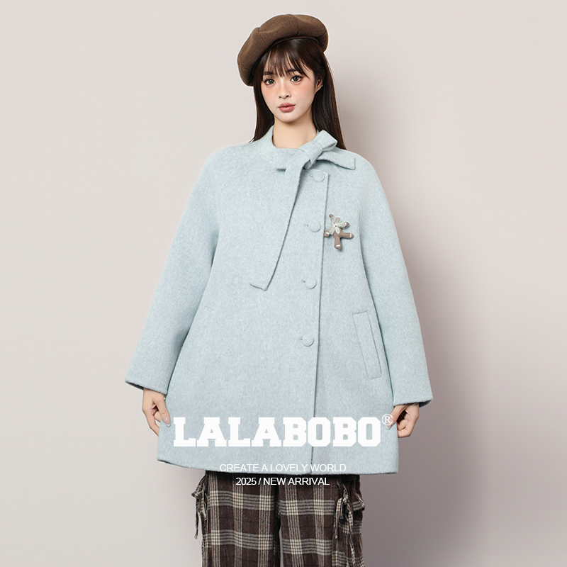 LALABOBO蝴蝶结小熊呢子大衣