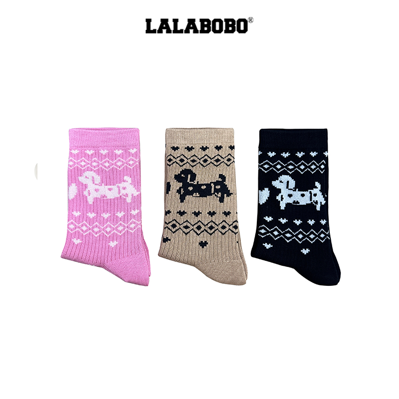 LALABOBO费尔岛腊肠小狗