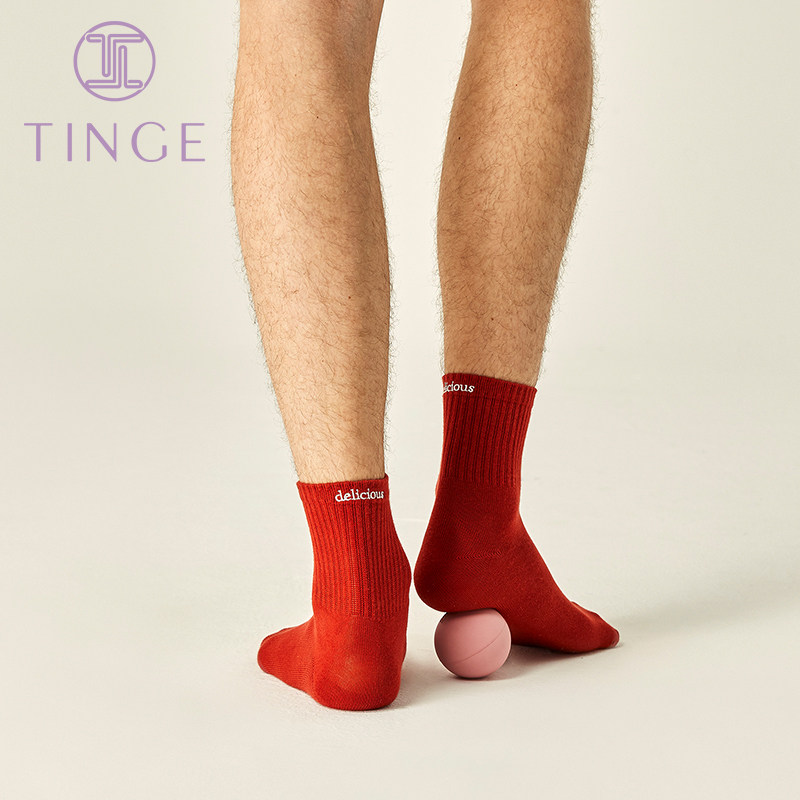 4双tinge刺绣英文纯色短袜女春秋袜子男短袜中筒长袜情侣款运动