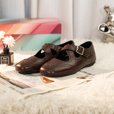 英伦布洛克玛丽珍一字扣平底鞋