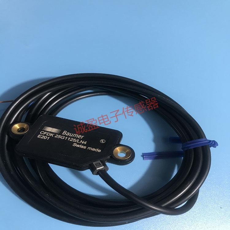 堡盟Baumer传感器 电容式接近开关 CFDK 25G1125-LN4