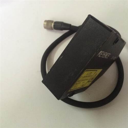 日本 CDD激光位移传感器LK-030 LK-8120