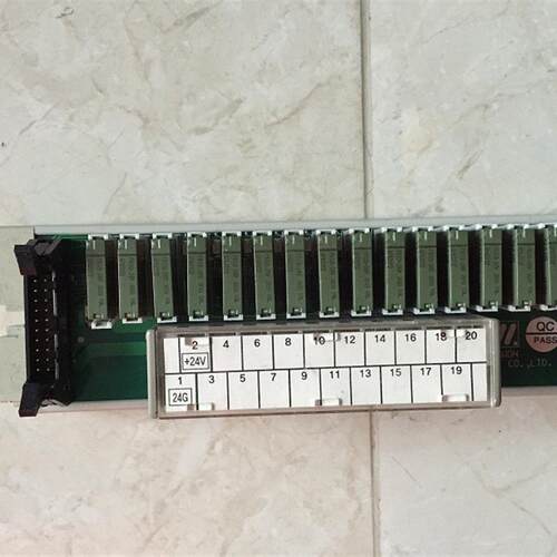 R16B-NS5A-20P/34P R32B-NS5A-40P 三元继电器组 二手