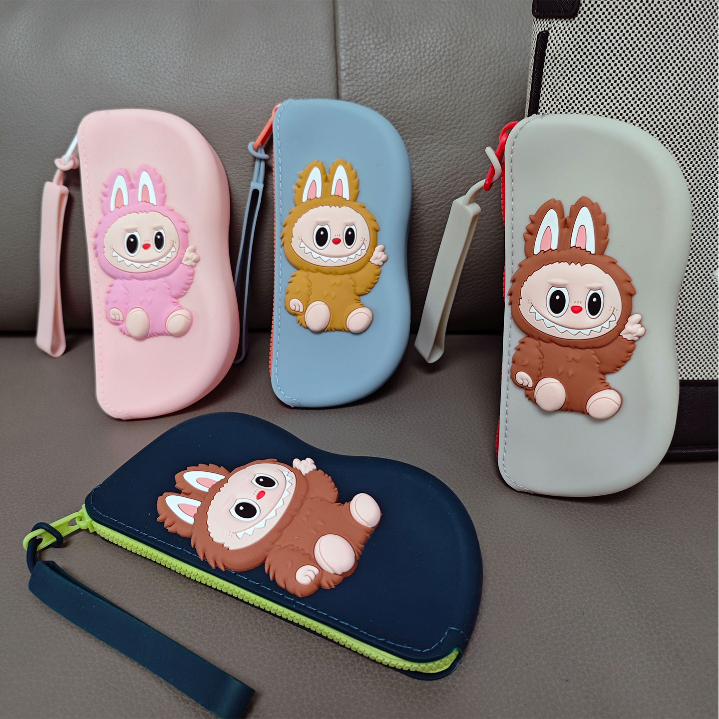 可爱眼镜袋便携式可挂墨镜包