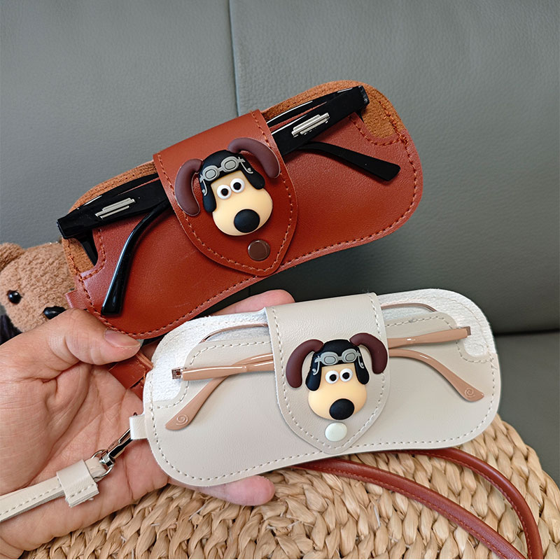 可挂脖眼镜袋女高颜值旅行便携