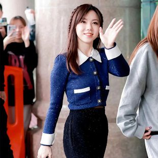 半身裙套装 气质名媛法式 小香风撞色翻领重工亮片钻扣蓝色针织开衫