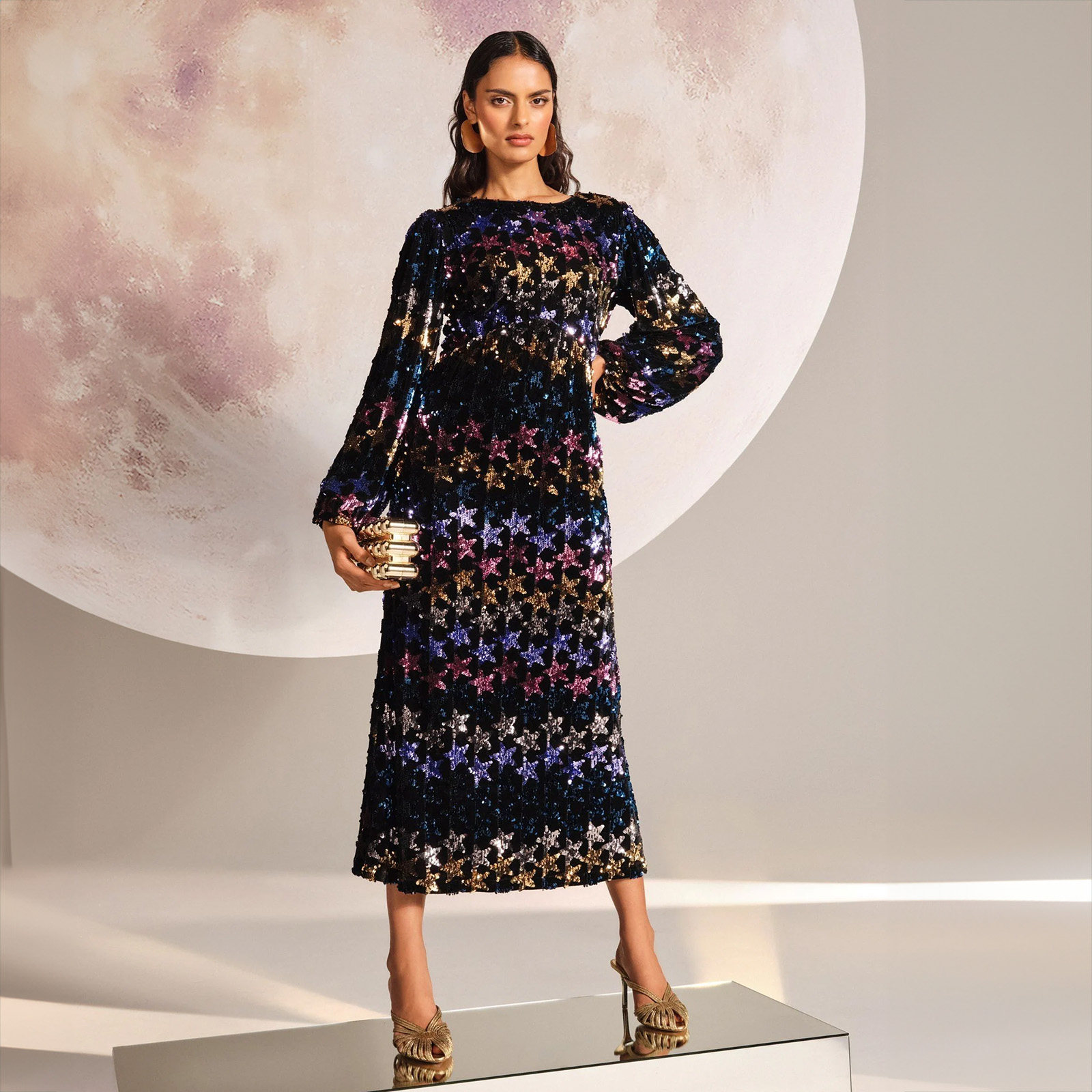 天鹅绒质地彩色亮片星星 圆领灯笼袖长袖长款连衣裙