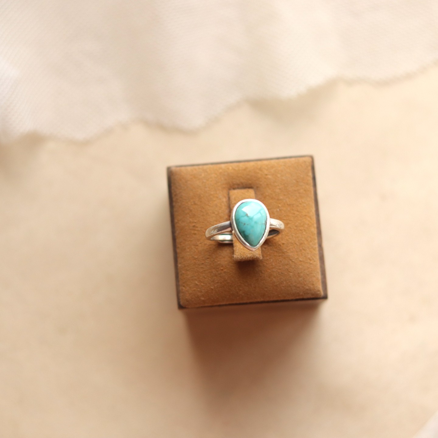 我爱自己全部的模样-绿松戒指